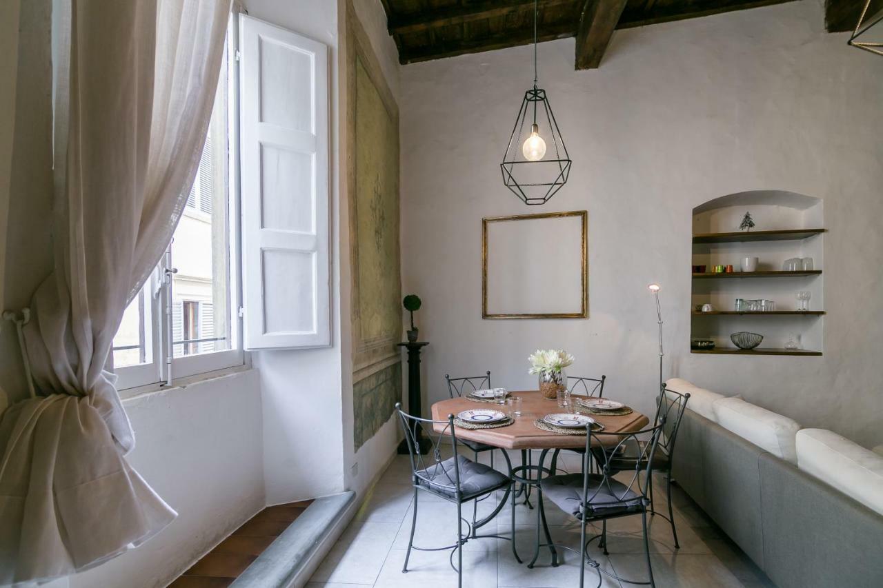 Apartamento Historical Stone House, In The Amazing Centre Of Florence!